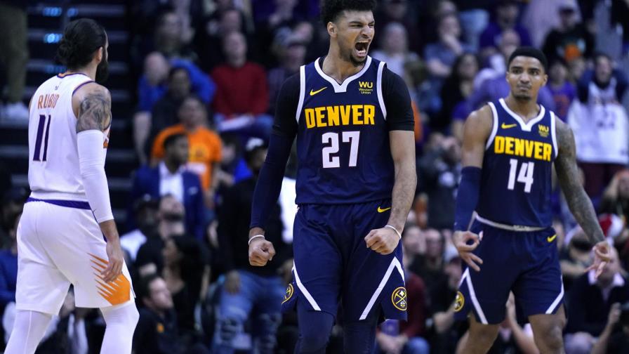 Enceste clave de Murray da a Nuggets triunfo ante Suns