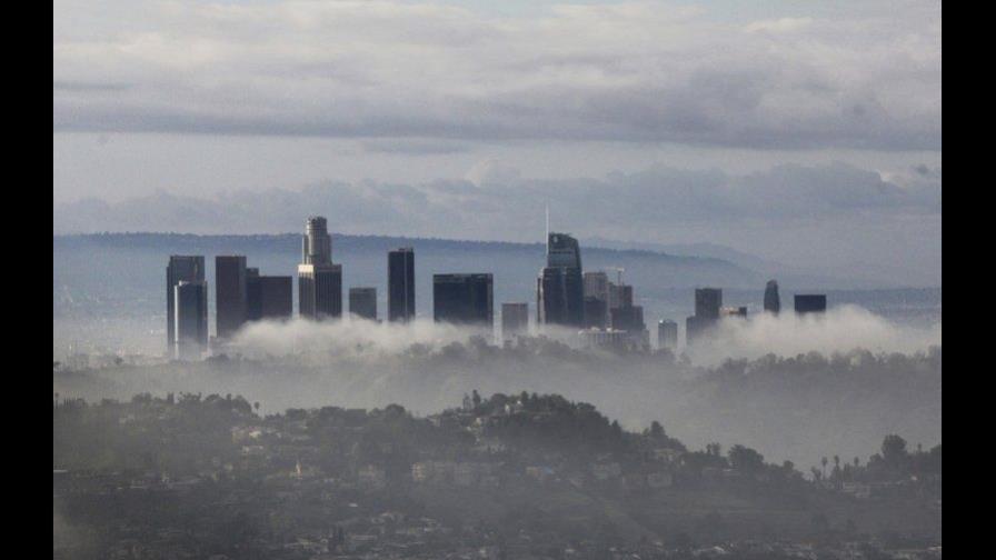 Tormentas causan apagones y aludes en California