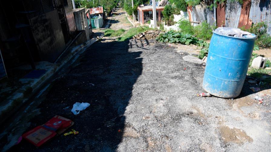 Piquetean Gobernación de Santiago en reclamo de calles Cienfuegos Piquetean Gobernación de Santiago en reclamo de calles Cienfuegos