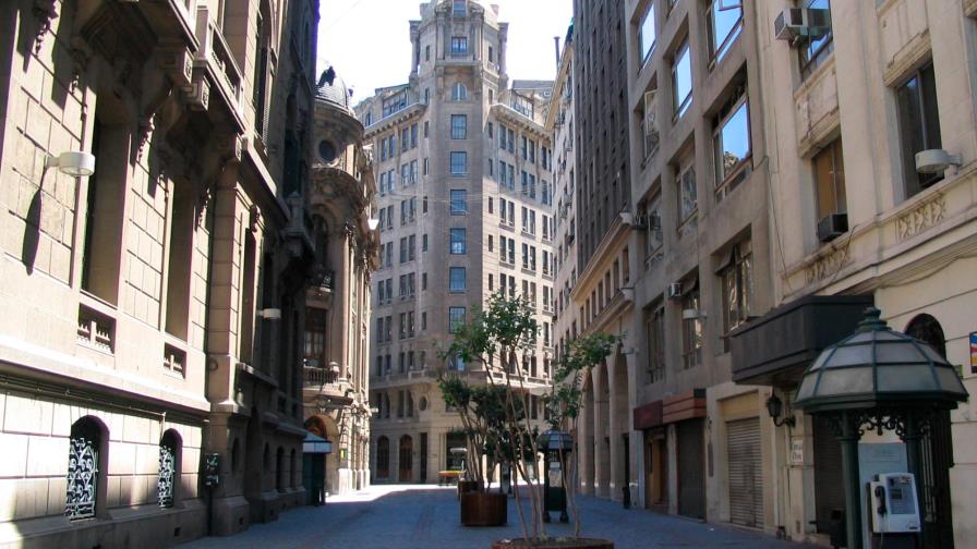 Vivir en Nueva York vuelve a salir caro pese a los escaparates vacíos