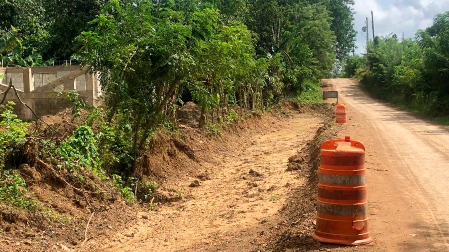 Denuncian paralización de la construcción de la carretera de las Cuchillas de El Seibo 