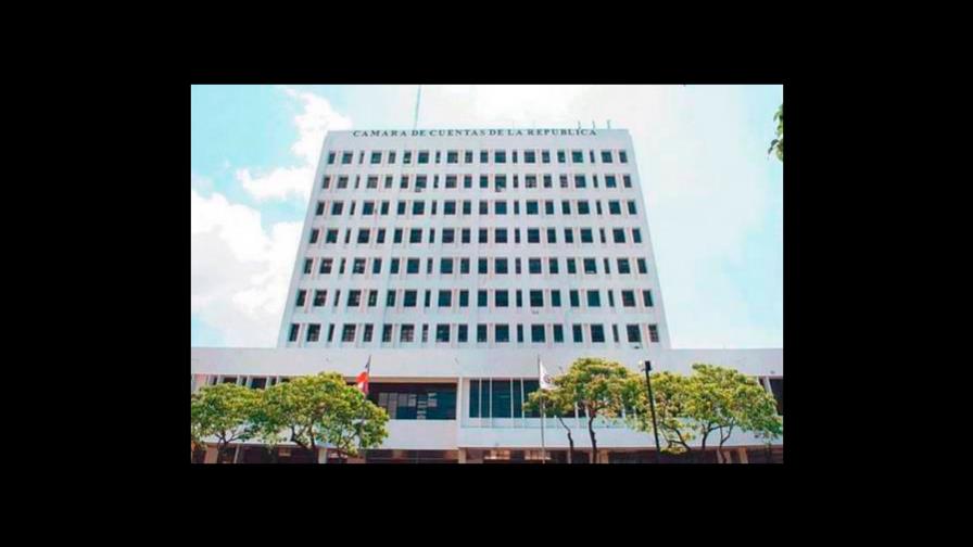 Informe revela Edeeste favoreció con contratos millonarios a empresas de Alexis Medina Informe revela Edeeste favoreció con contratos millonarios a empresas de Alexis Medina