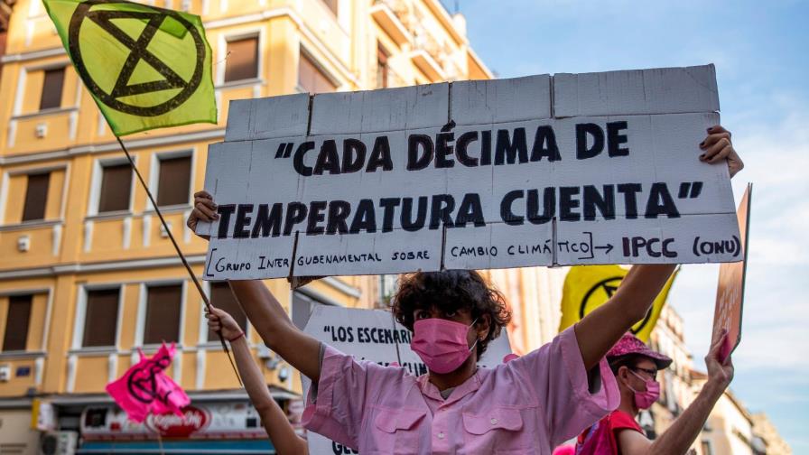 ONU: La temperatura del planeta podría subir 2.7 grados durante este siglo ONU: La temperatura del planeta podría subir 2.7 grados durante este siglo