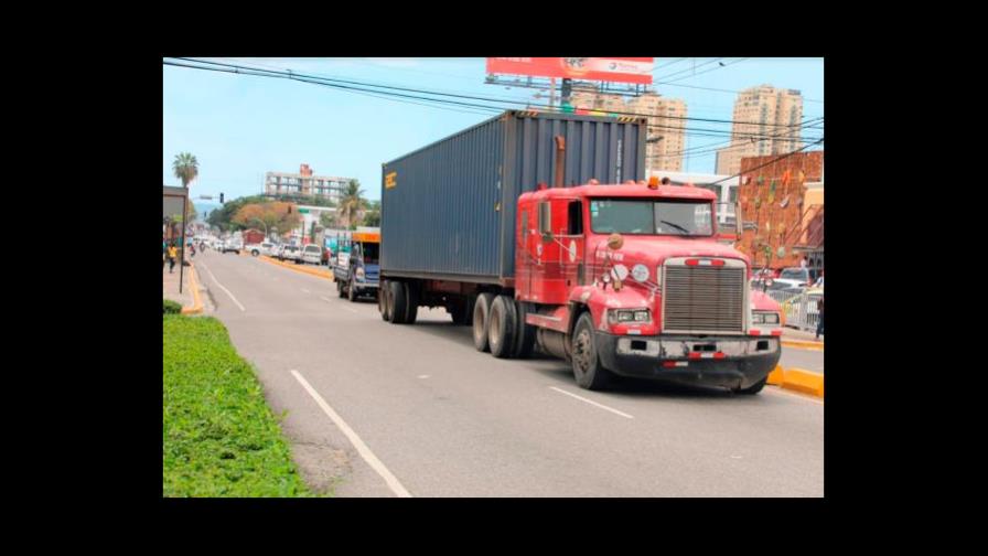 Lo que pueden cargar los camiones en Navidad y año Nuevo, según el Intrant