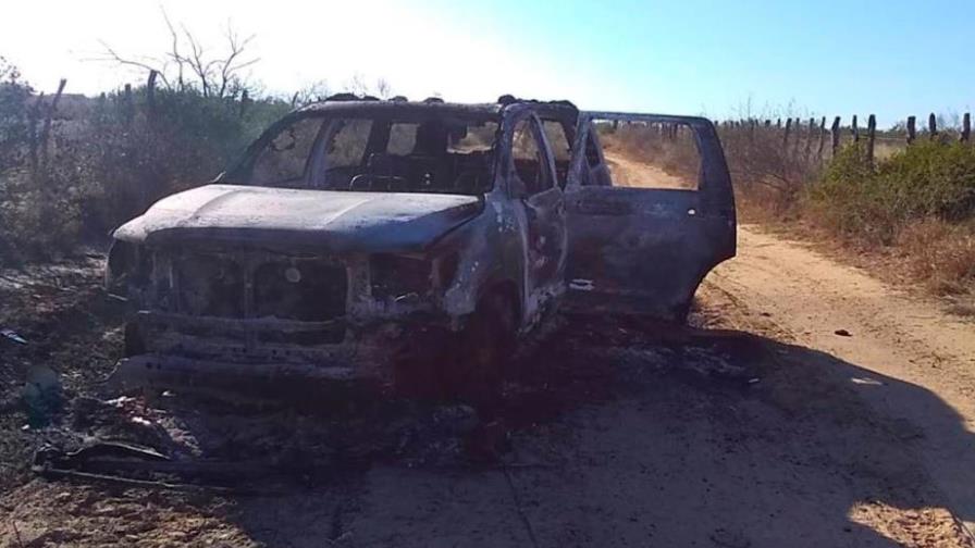 Hallan 19 cuerpos calcinados dentro de dos vehículos cerca de la frontera México-EEUU
