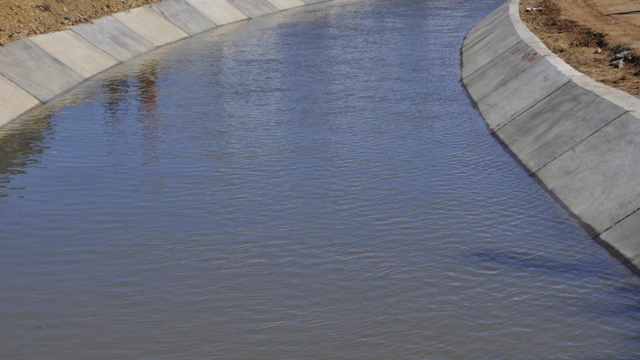 El Indrhi asegura el país dispone de agua para el consumo humano, la siembra y los animales 
