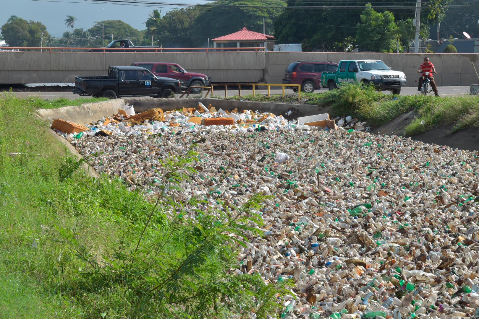 Los puntos más críticos son Cienfuegos, próximo a la autopista Joaquín Balaguer y La Otra Banda.