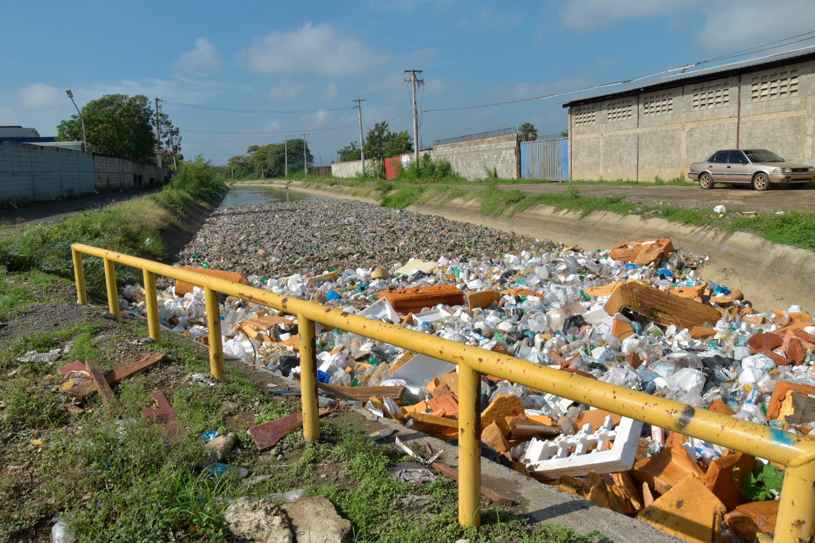 Ciudadanos consultados en esos lugares externaron la necesidad de que esa situación sea enfrentada.