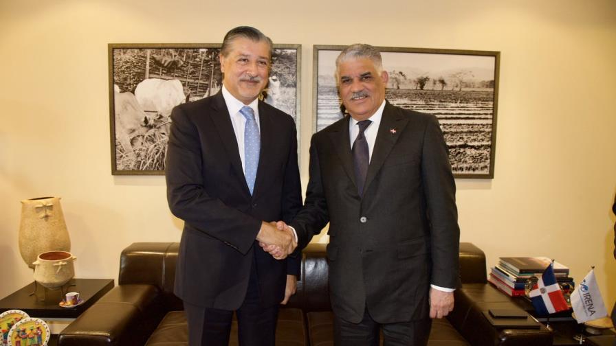 República Dominicana busca inversiones de Emiratos en energía renovable y agricultura