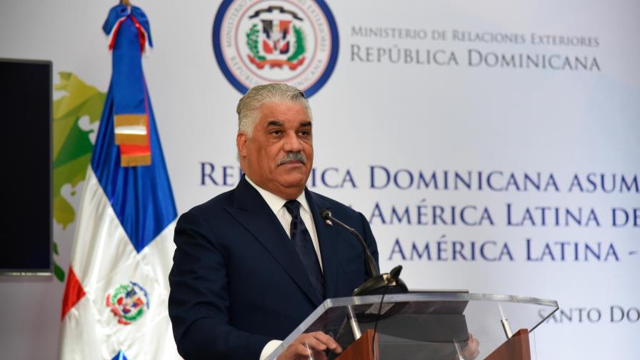 Miguel Vargas dice que con Venezuela debe prevalecer el diálogo 