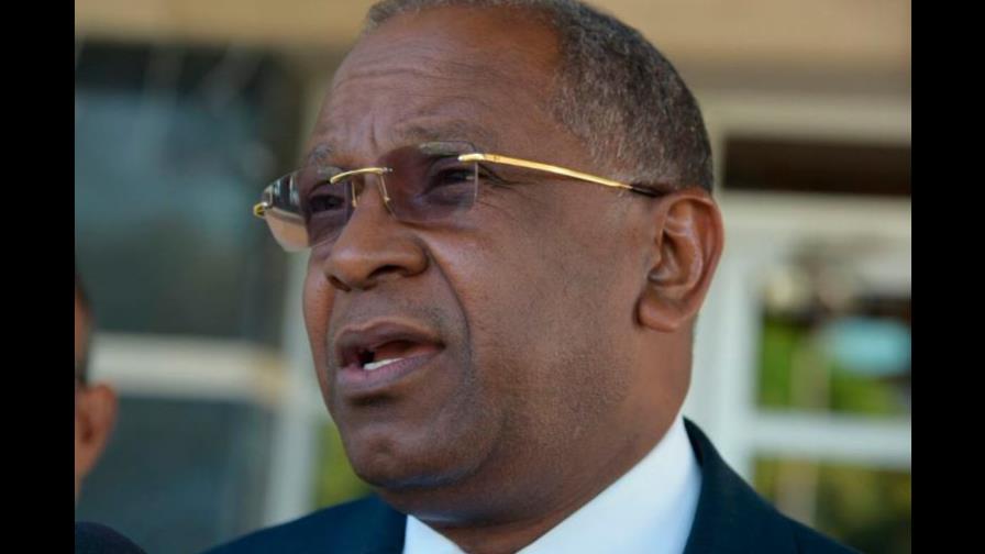 Jurista plantea Leonel Fernández pudiera ir a elecciones como candidato sin partido 