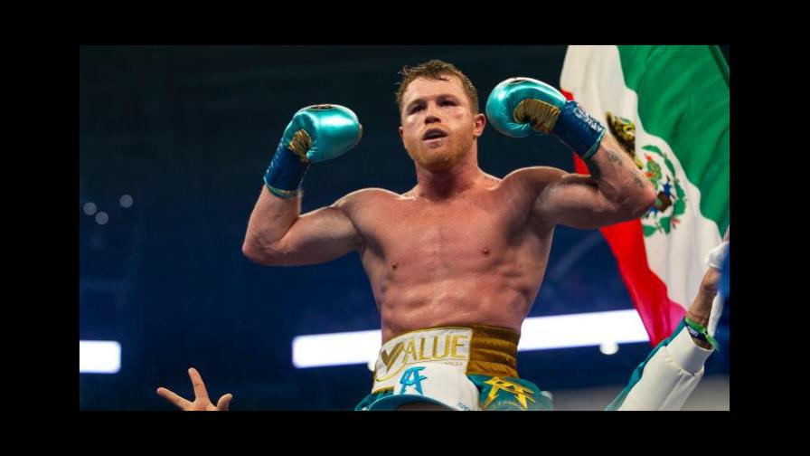 Canelo Álvarez busca cuarto título supermediano ante Plant en noviembre
