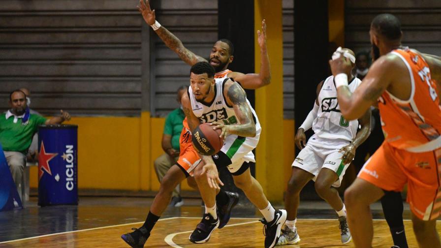 Cañeros suman otra victoria; vencen a  los Soles y empatan en primero