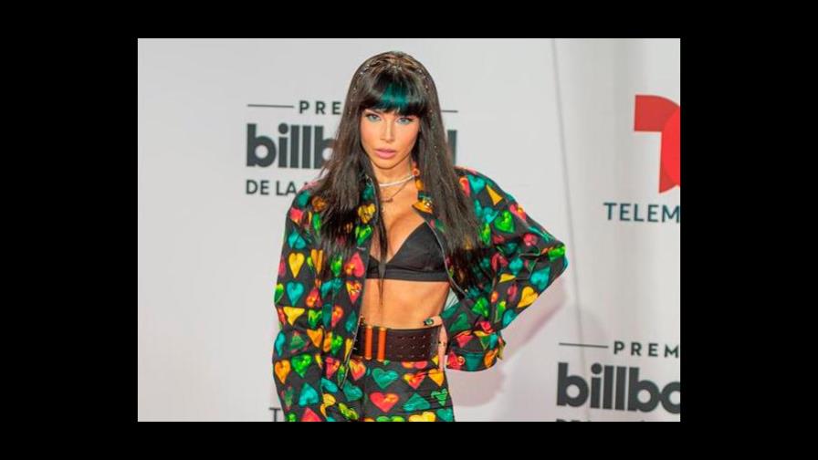 La artista puertorriqueña Chesca lanza el sencillo “Calor”