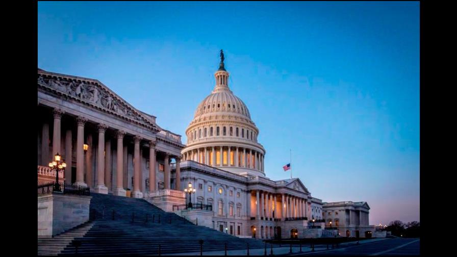 El “escritorio de los dulces”: el arma secreta de los senadores de EE.UU. El “escritorio de los dulces”: el arma secreta de los senadores de EE.UU.