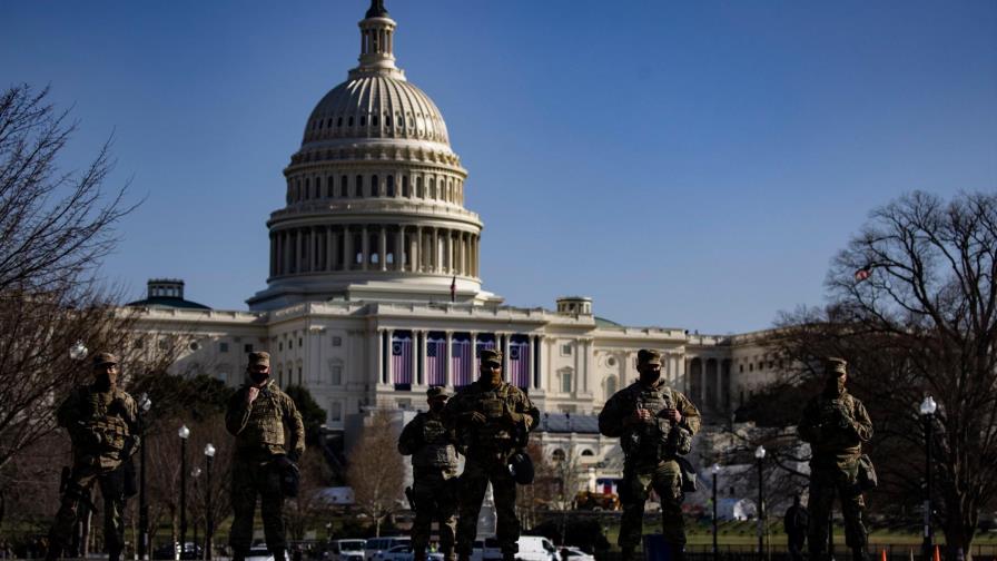 El FBI detiene a un funcionario de Trump por el asalto al Capitolio