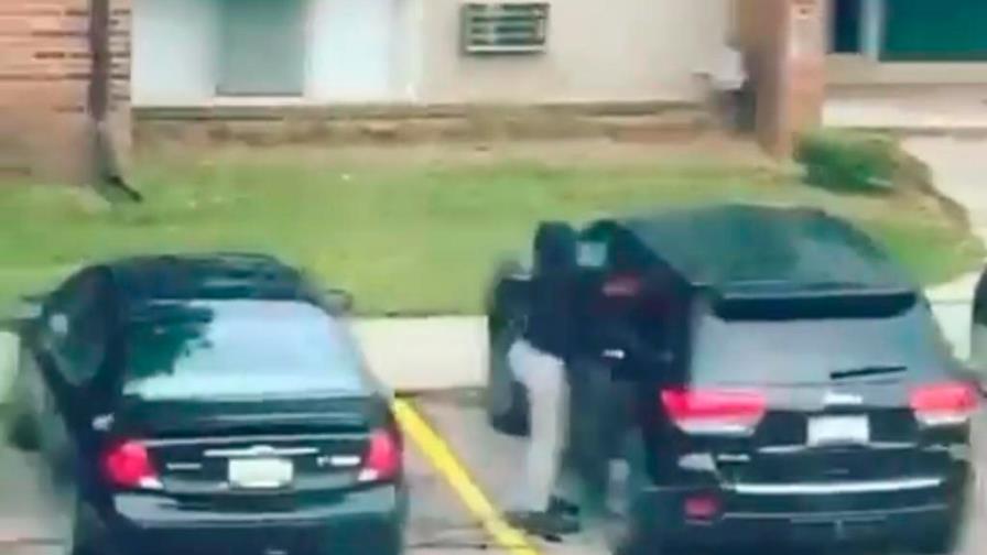 Karma instantáneo: Hombre dispara a mujer, la bala rebota y lo mata a él