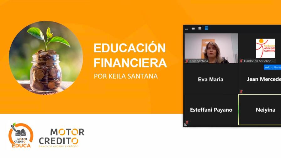 Motor Crédito y Fundación Abriendo Camino imparten talleres financieros a madres jefas de hogar