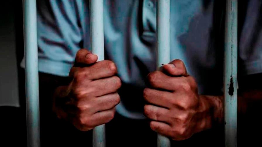 Condenan a 10 años de prisión hombre que violaba sobrina de 7 años