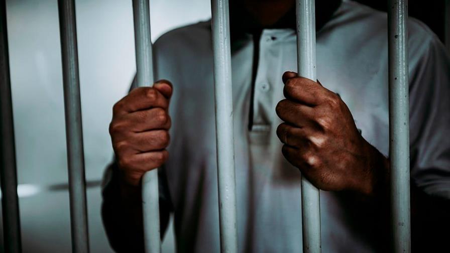 Dictan 15 años de prisión a hombre abusó sexualmente de una niña en San Cristóbal 