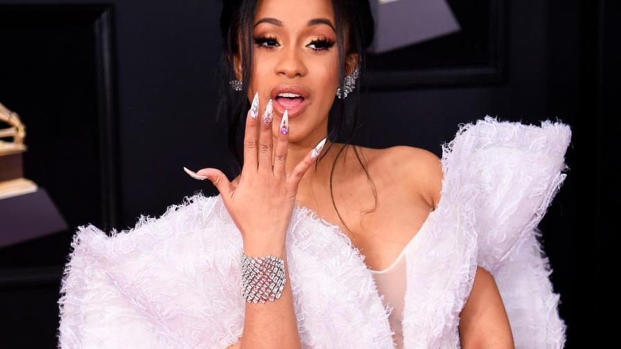 Cardi B nombrada como la mujer del año de la revista Billboard 