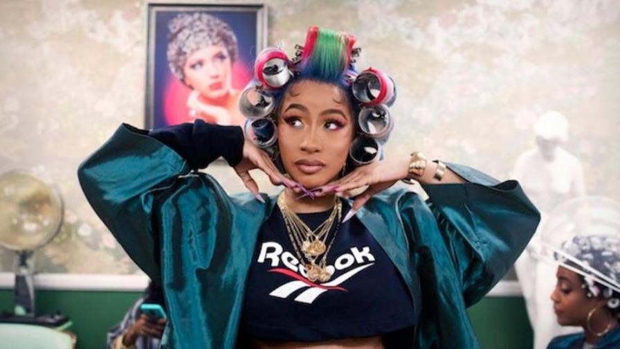 Cardi B enfrenta nueva demanda; esta vez, por supuestamente insultar a simpatizantes de Trump