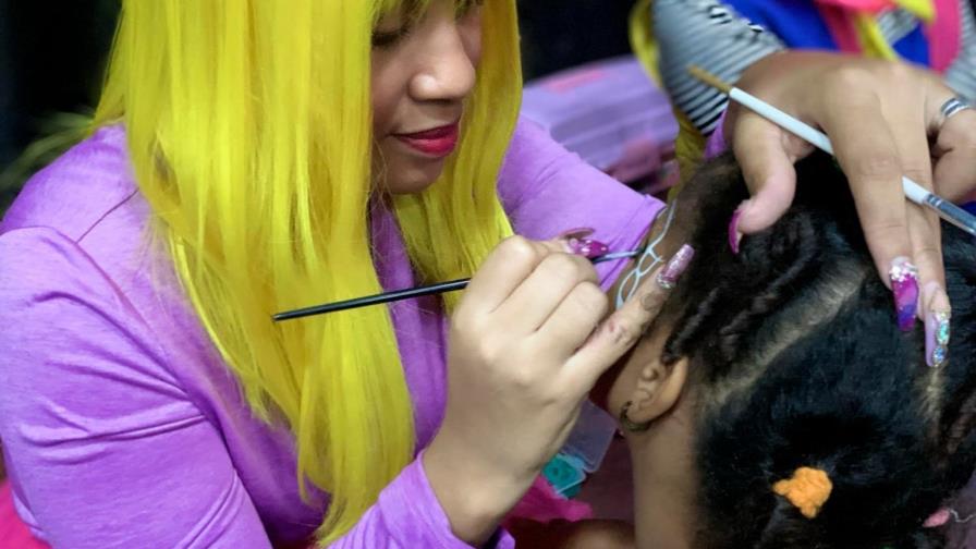 Niños sobrevivientes de feminicidios comparten un momento de alegría