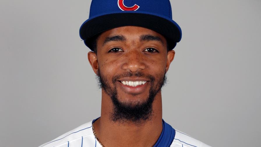 Grandes Ligas investiga mensajes racistas contra lanzador de los Cachorros