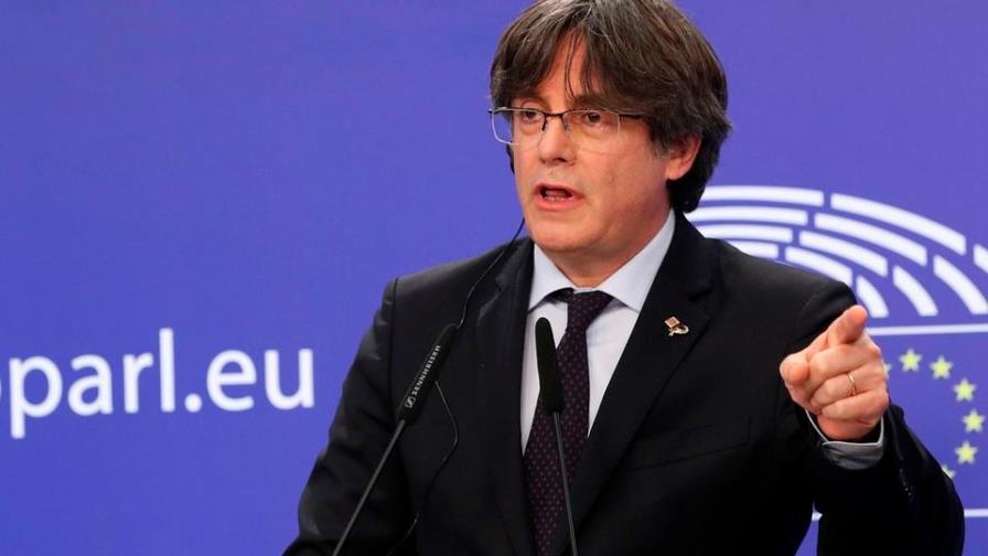 Puigdemont dice que volverá a España si el Gobierno respeta su inmunidad Puigdemont dice que volverá a España si el Gobierno respeta su inmunidad