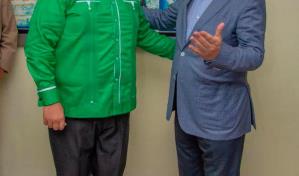 Alcalde Carlos Guzmán acude a las redes para explicar por qué dejó el PLD