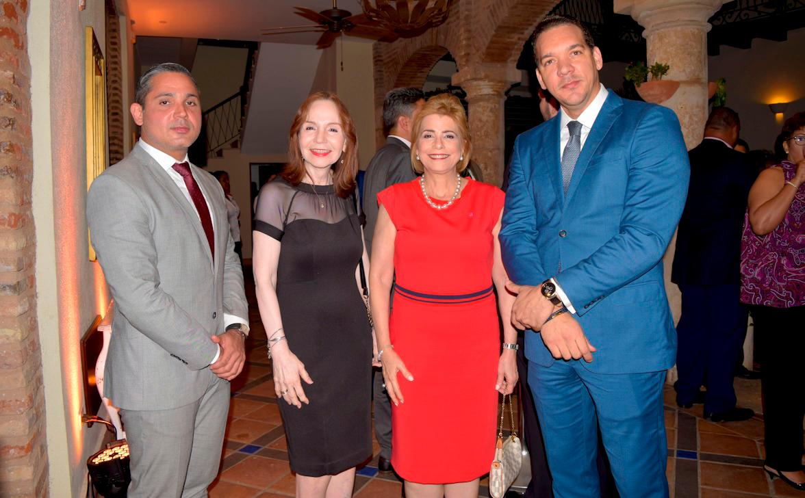 Carlos Salomón, Yolanda Grullón, Patricia González y Raúl Abreu.