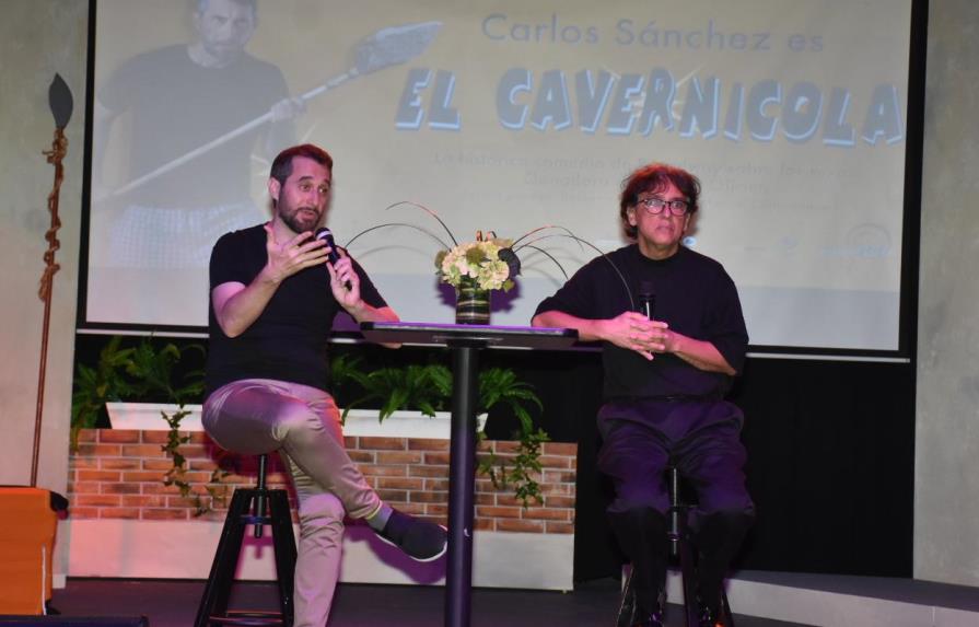 Carlos Sánchez, presenta obra de Broadway “Cavernicola”