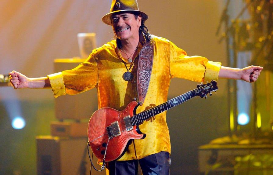 Carlos Santana lanza su propia cepa de marihuana a los 72 años