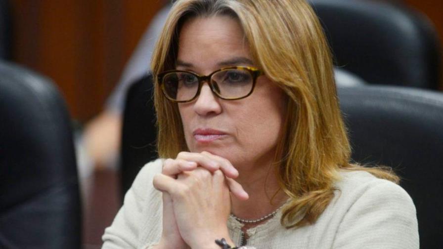 Alcaldesa de San Juan critica a Trump por “vergonzoso servicio” tras ciclones