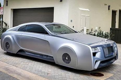 ¿Otra versión del auto de Volver al futuro? El peculiar vehículo que compró Justin Bieber