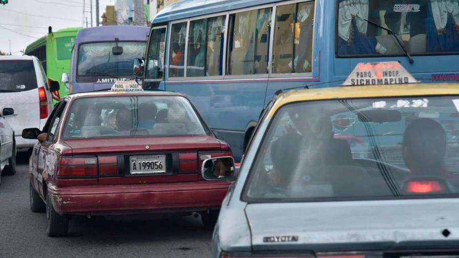 Poder Ejecutivo asigna al Ministerio de la Presidencia la organización del transporte del país