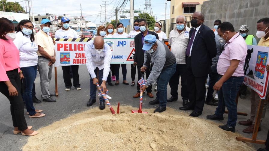 CAASD ampliará servicios de agua potable en el oeste de Santo Domingo 