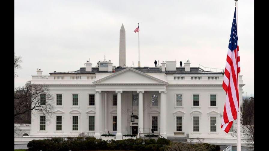 La Casa Blanca pone un pie en el Pentágono mientras Trump no admite derrota