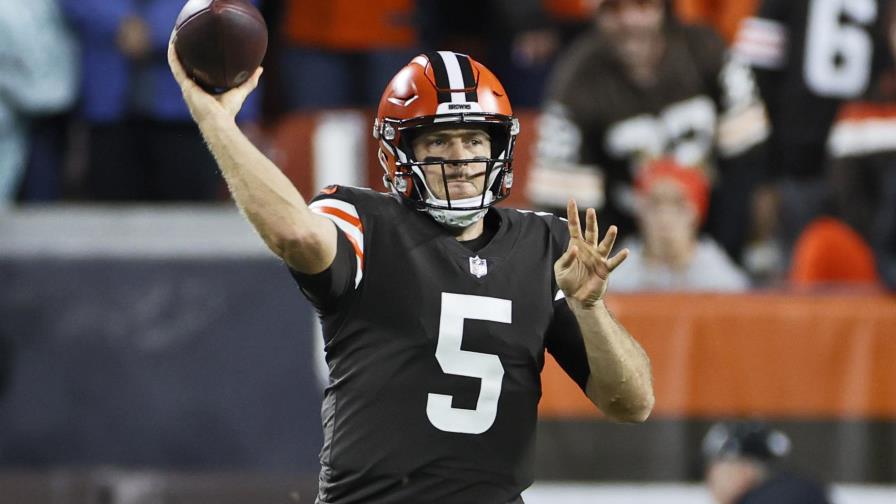 Keenum reemplaza a Mayfield y guía a Browns al triunfo