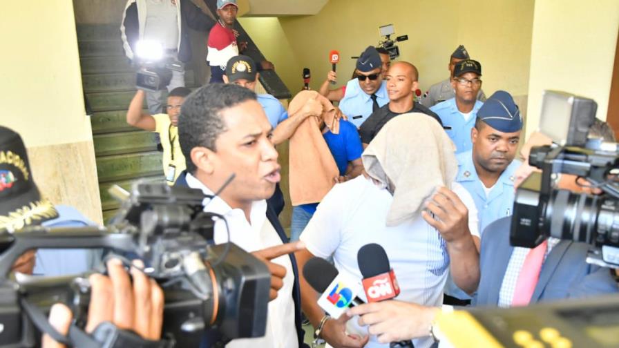 La fórmula de César el Abusador para presentar a sus cómplices como “exitosos hombres de negocios”