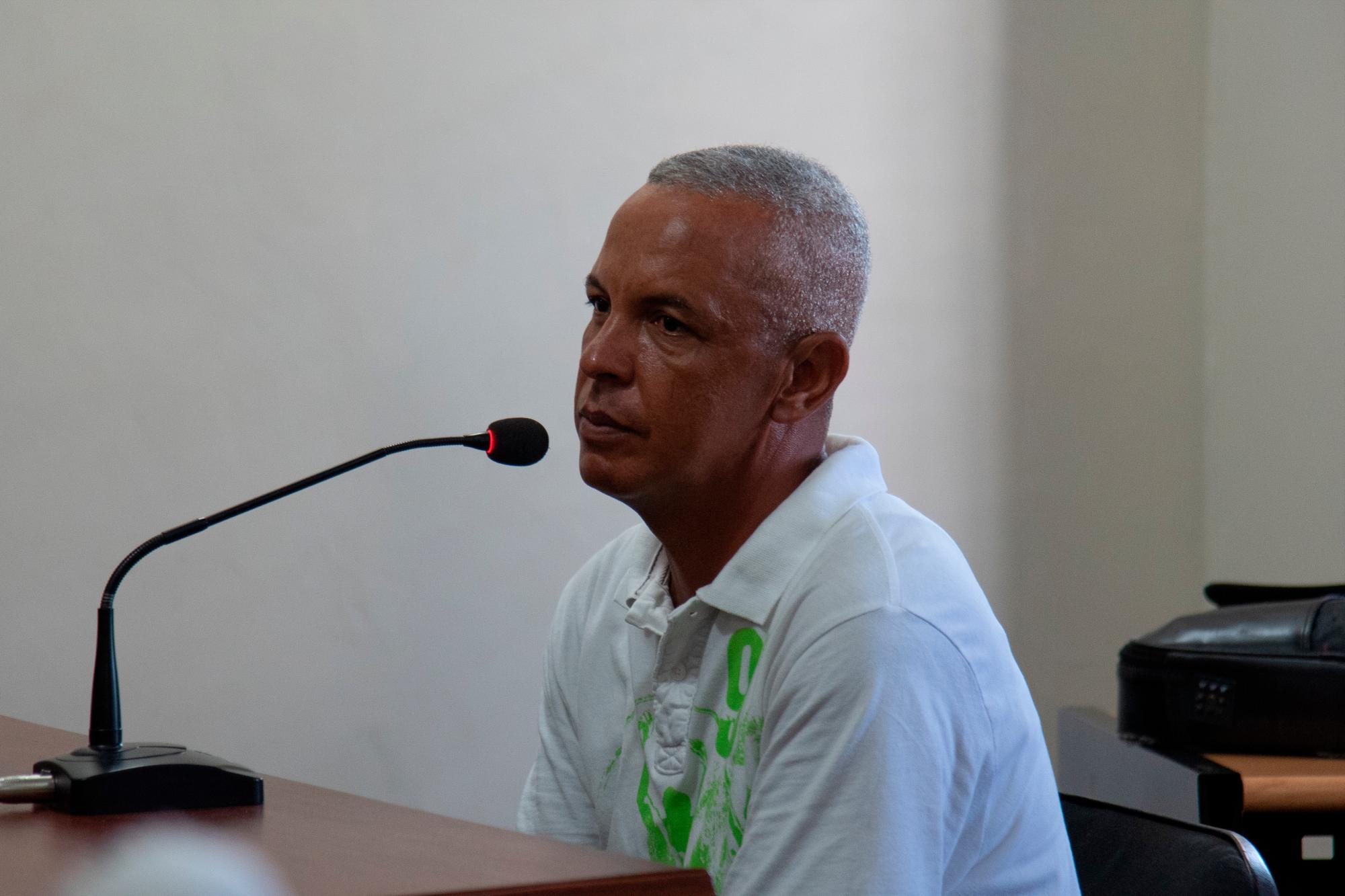 Uno de los testigos que habló sobre el lavado del auto donde se trasladó el cuerpo de Emely.