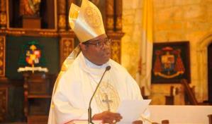 "Los impuestos progresivos siempre han lesionado a la clase media", advierte obispo de Higüey