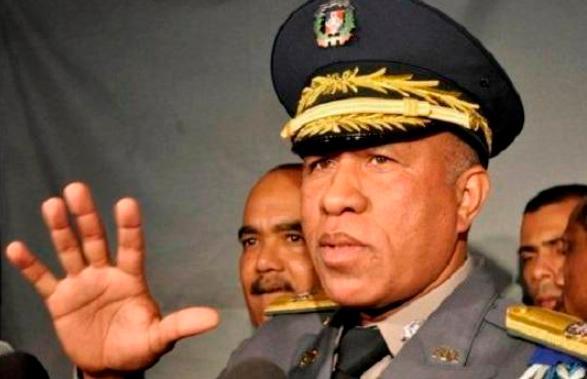 Exjefe de la Policía aspira a diputación en el Distrito Nacional