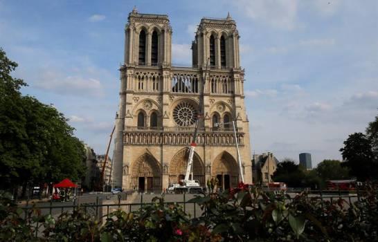 Notre Dame de París celebrará este sábado su primera misa tras el incendio