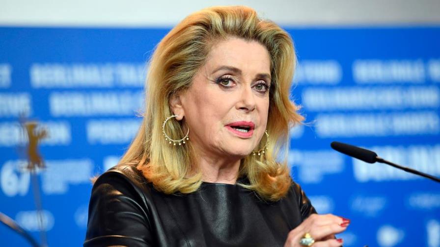 Actriz Catherine Deneuve es hospitalizada por derrame cerebral 