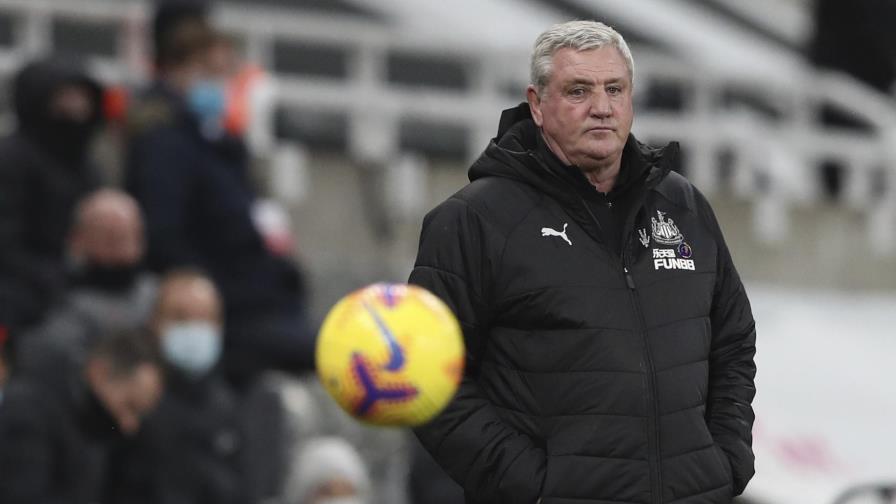 Jones dirigirá al Newcastle en dos juegos de Liga Premier