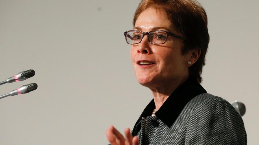 Exembajadora de EEUU en Ucrania dice que Trump presionó para despedirla