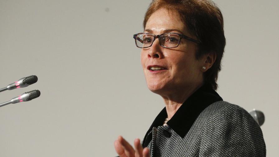 Exembajadora de EEUU a Ucrania dice que Trump la depuso