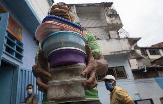 Economía venezolana se dolariza, pero pocos tienen dólares