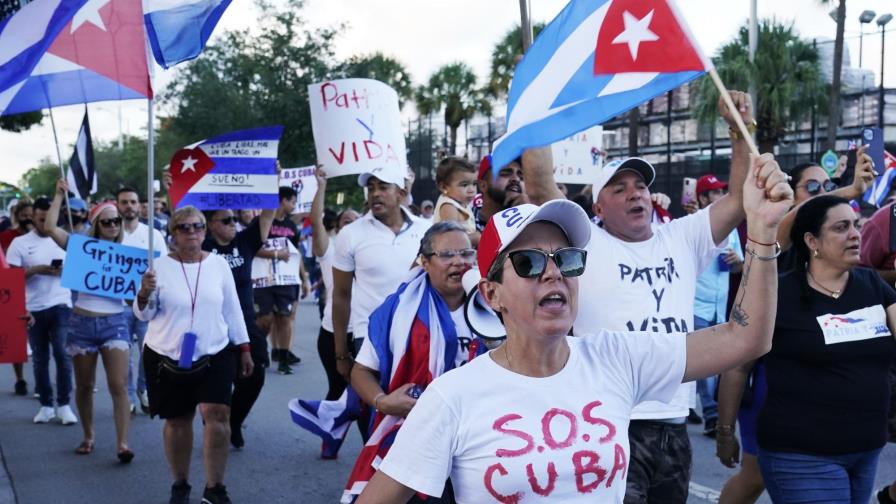 EEUU advierte a flotilla que violaría la ley si viaja a Cuba